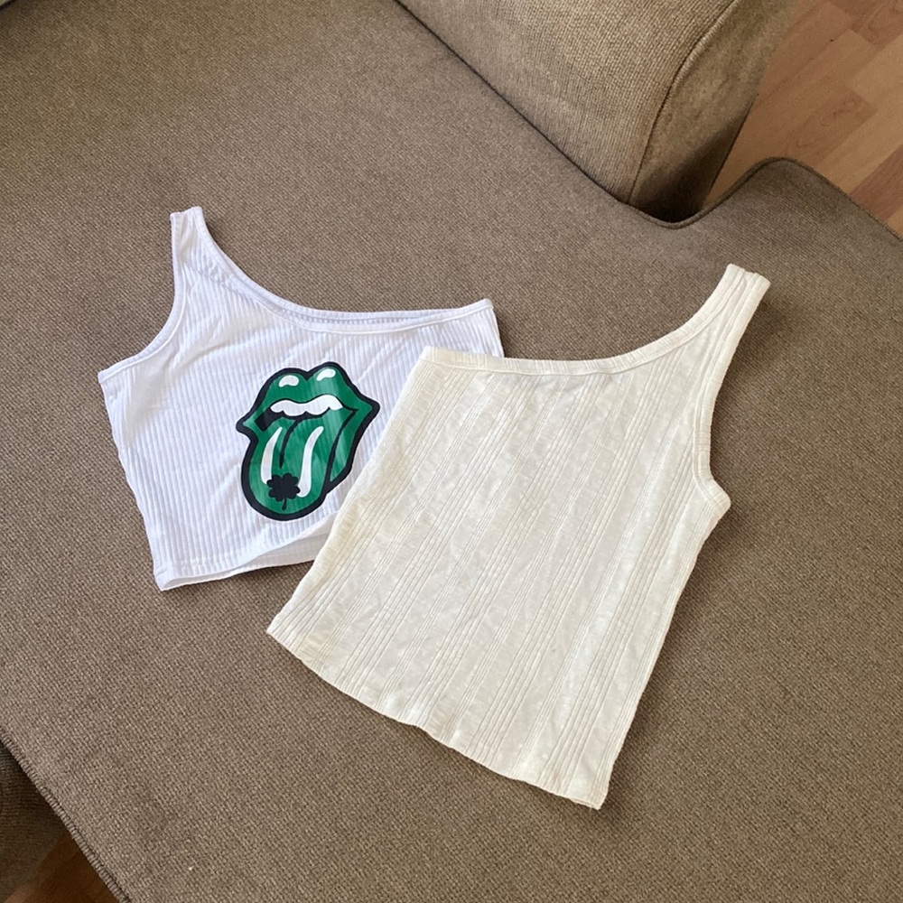 One shoulder crop tops
